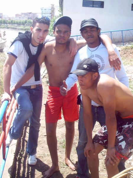 c moi avec mes amis f lwad