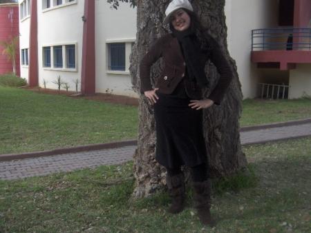 c kawtar 3omri mn ghirha makaynch